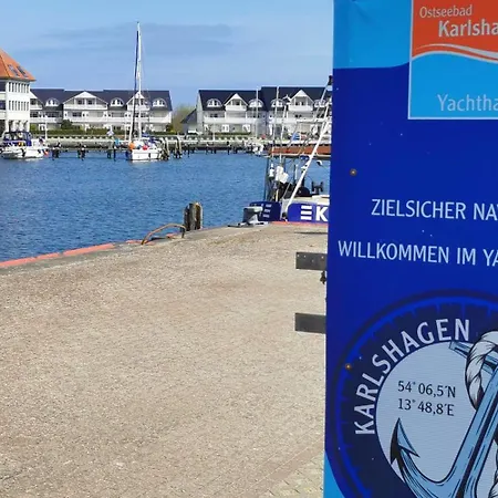 Apartment Sonnensegler Usedom Direkt Am Yachthafen Mit Terrasse Parkplatz Wlan